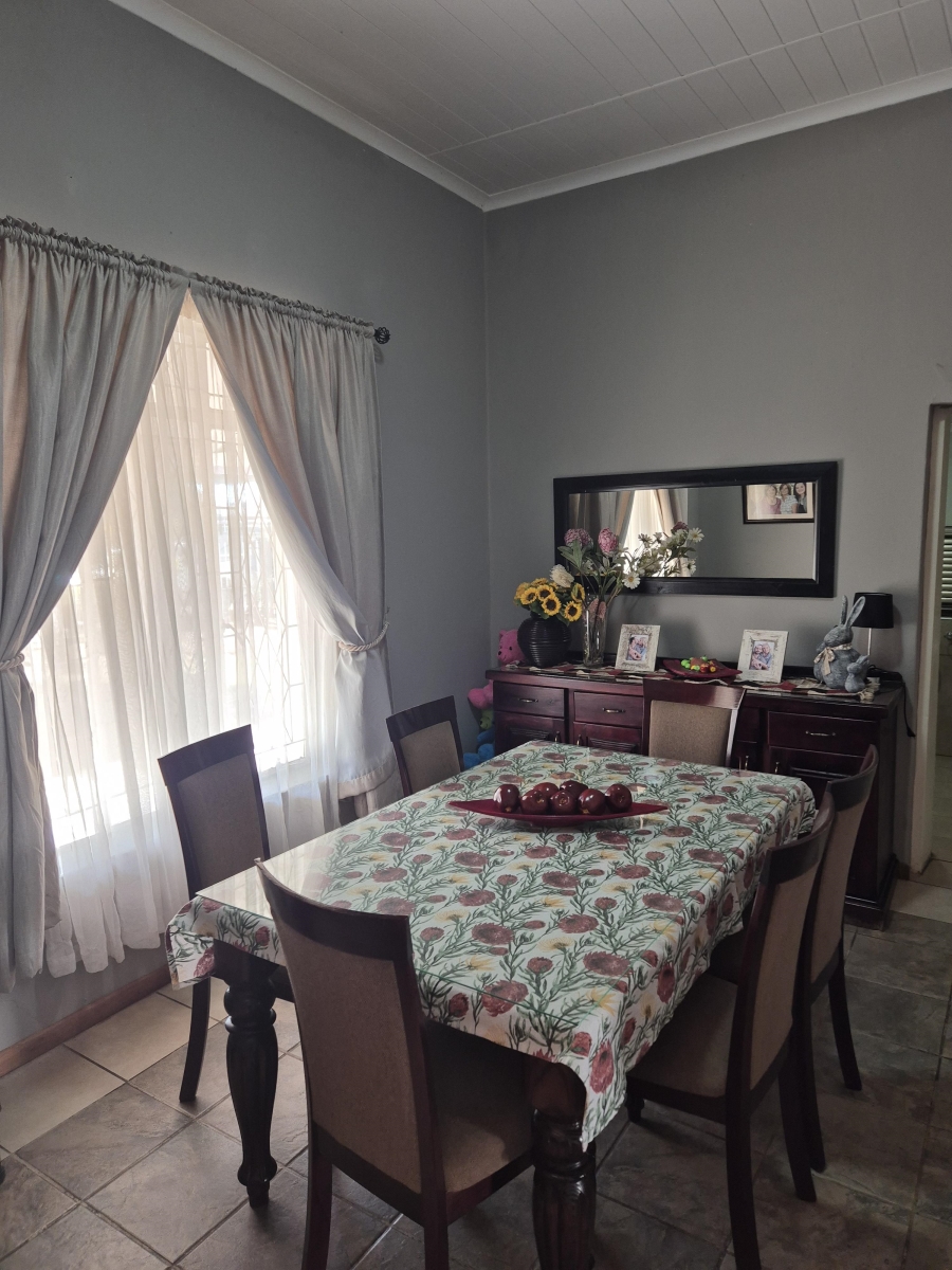 5 Bedroom Property for Sale in Wolmaransstad North West